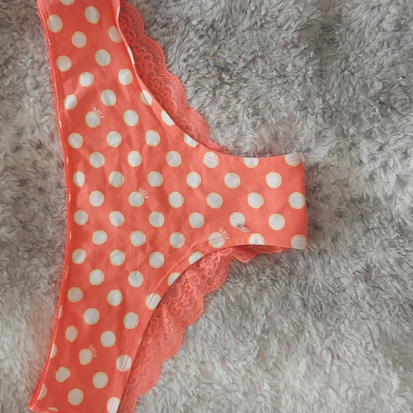 NWT size Med Victoria Secret panties - Picture 2 of 10